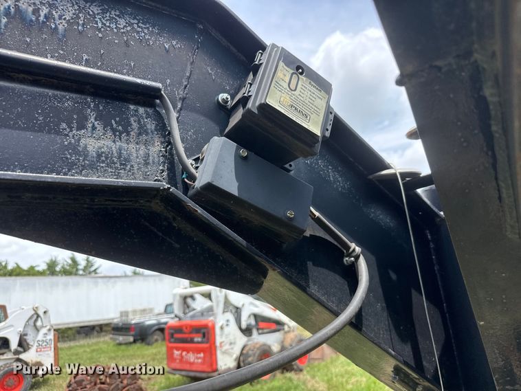 image for item NA9423 2007 PJ equipment trailer