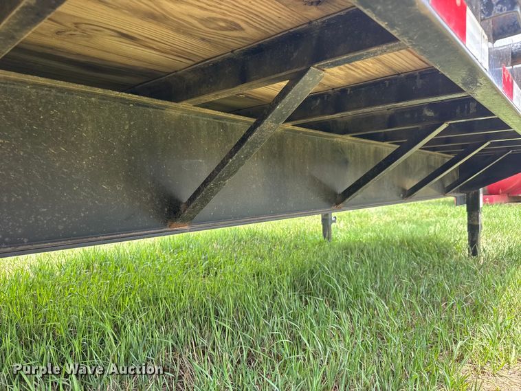 image for item NA9423 2007 PJ equipment trailer