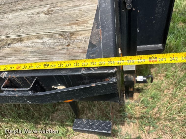 image for item NA9423 2007 PJ equipment trailer