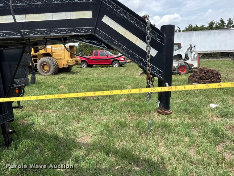image for item NA9423 2007 PJ equipment trailer