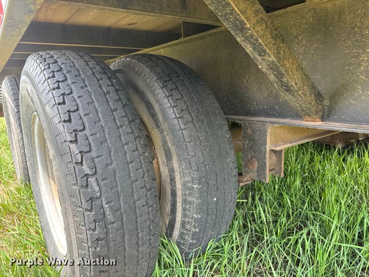 image for item NA9423 2007 PJ equipment trailer