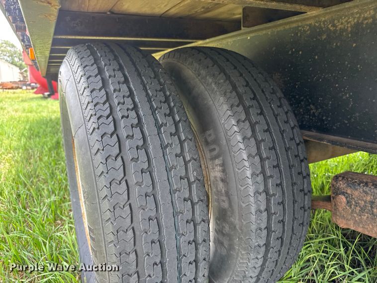 image for item NA9423 2007 PJ equipment trailer