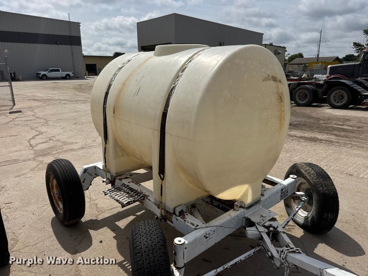 image for item NA9478 (3) tank trailers