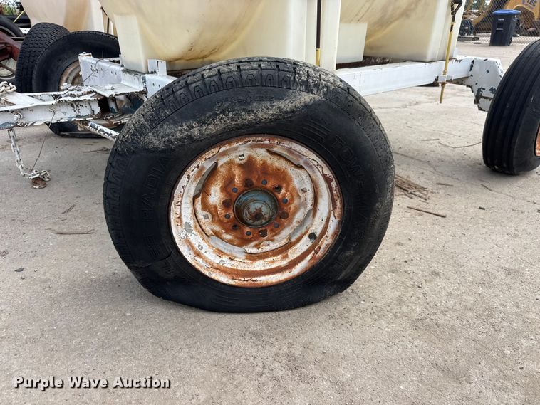 image for item NA9478 (3) tank trailers