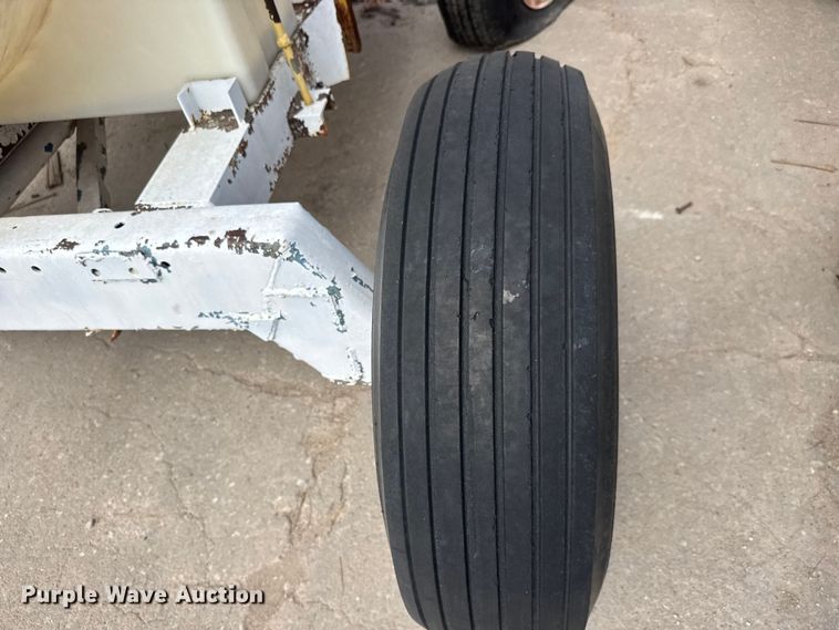 image for item NA9478 (3) tank trailers