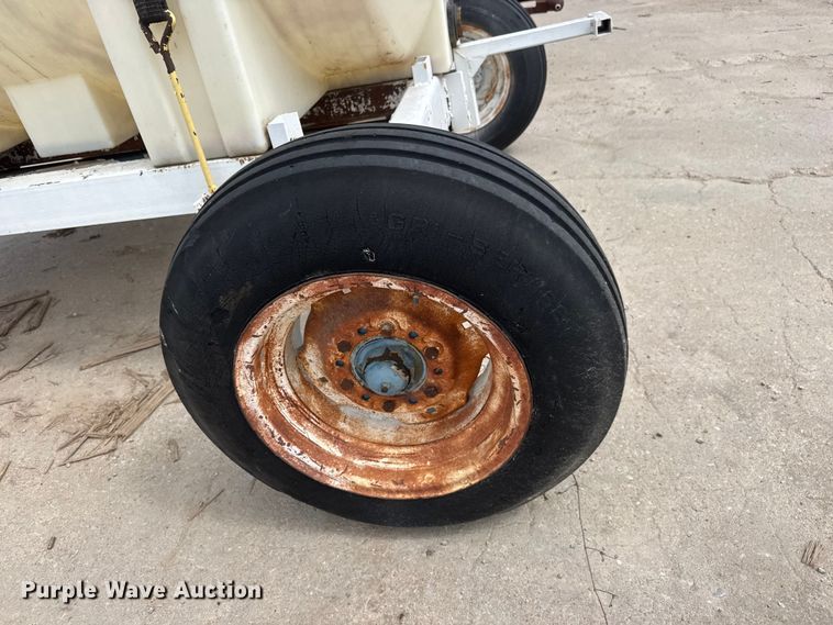 image for item NA9478 (3) tank trailers