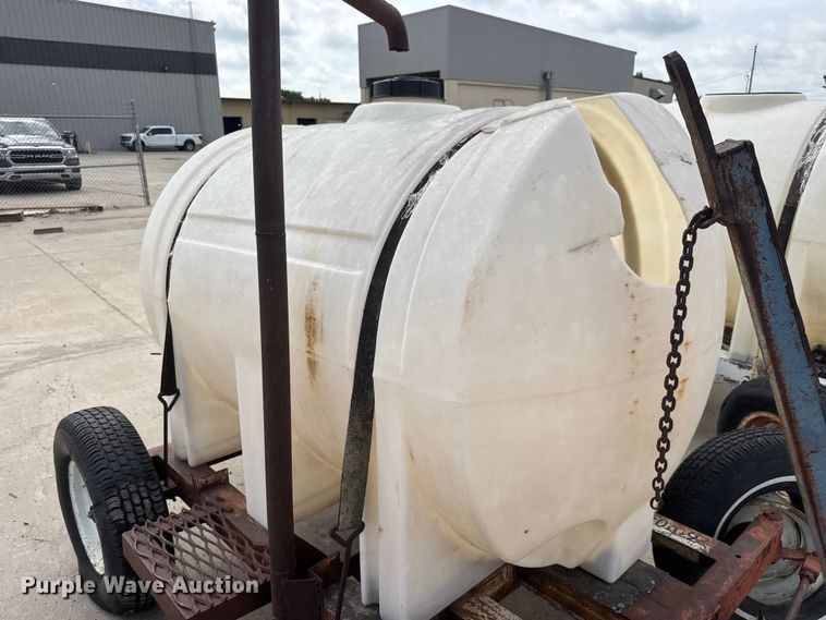 image for item NA9478 (3) tank trailers