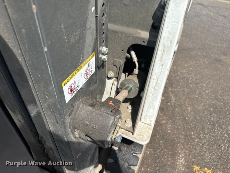 image for item ND9505 2018 UniCarriers CFS40 forklift
