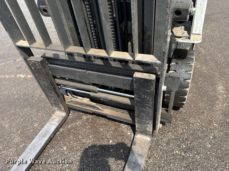 image for item ND9505 2018 UniCarriers CFS40 forklift