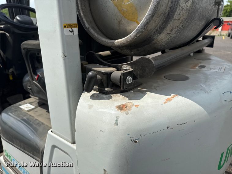 image for item ND9505 2018 UniCarriers CFS40 forklift
