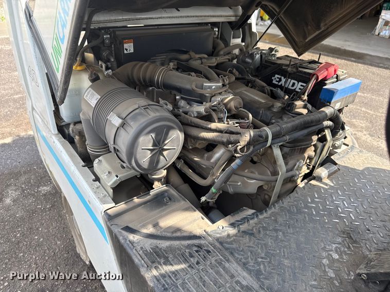 image for item ND9505 2018 UniCarriers CFS40 forklift