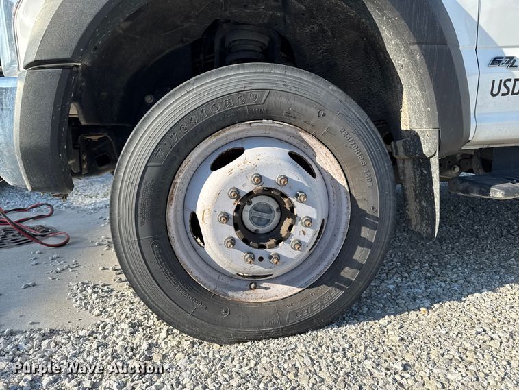 image for item OE9599 2017 Ford F550 utility / service truck
