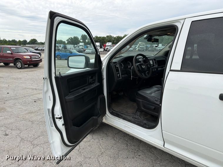 image for item YA3187 2022 RAM 1500 Ext. Cab pickup truck