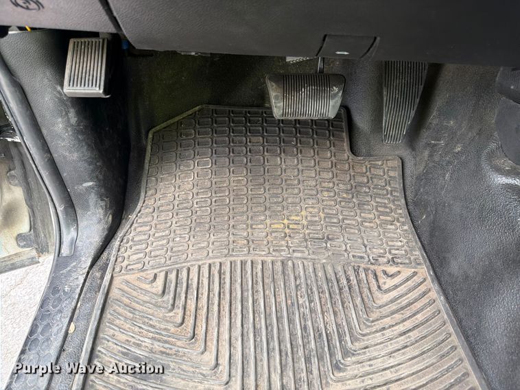 image for item YA3187 2022 RAM 1500 Ext. Cab pickup truck