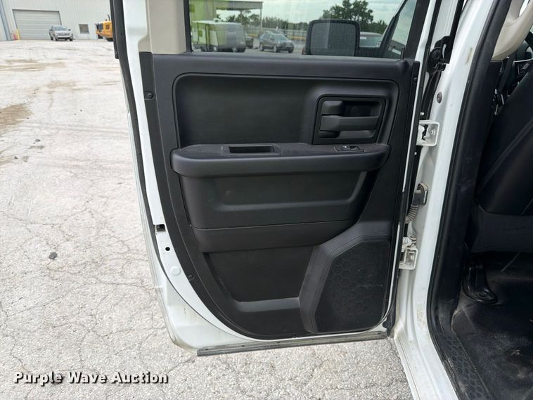 image for item YA3187 2022 RAM 1500 Ext. Cab pickup truck