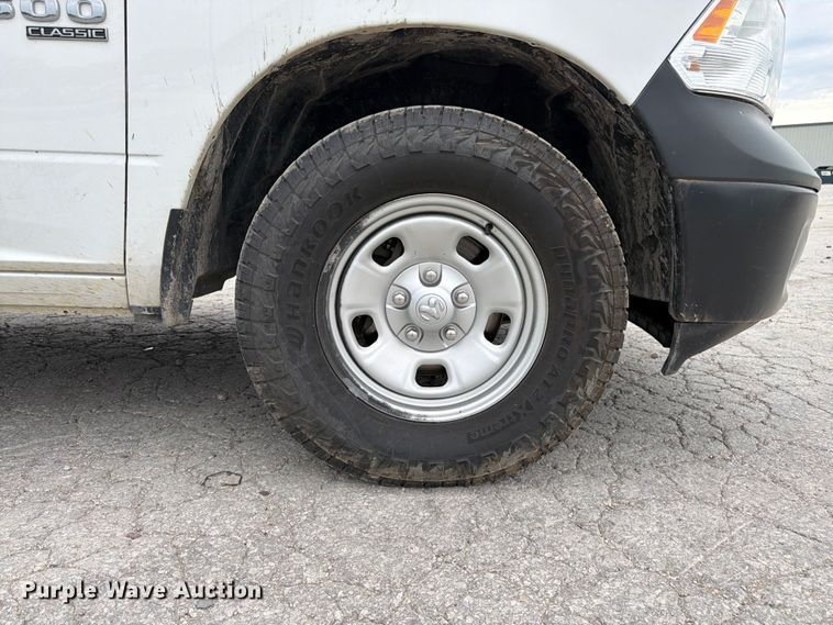 image for item YA3187 2022 RAM 1500 Ext. Cab pickup truck