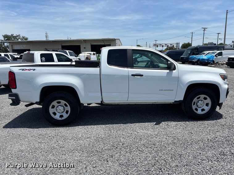 image for item YA3234 2022 Chevrolet Colorado Ext. Cab pickup truck