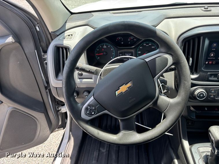 image for item YA3234 2022 Chevrolet Colorado Ext. Cab pickup truck