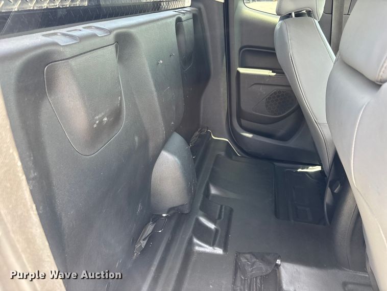 image for item YA3234 2022 Chevrolet Colorado Ext. Cab pickup truck
