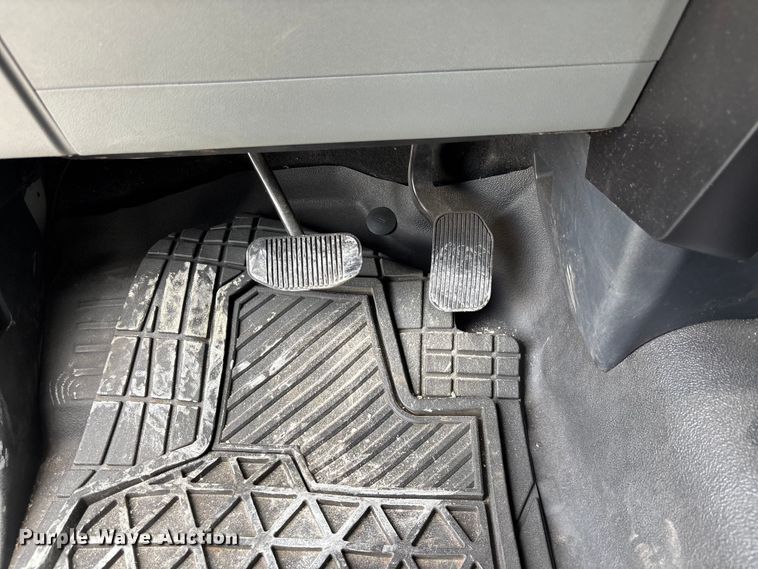 image for item YA3236 2021 Ford F150 Crew Cab pickup truck