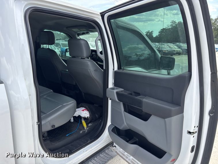 image for item YA3236 2021 Ford F150 Crew Cab pickup truck