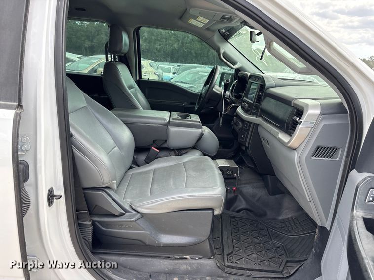 image for item YA3236 2021 Ford F150 Crew Cab pickup truck