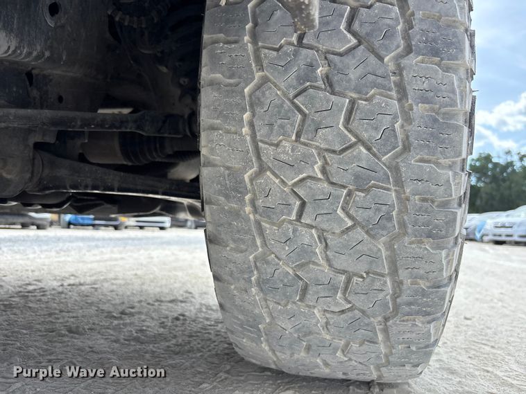image for item YA3236 2021 Ford F150 Crew Cab pickup truck