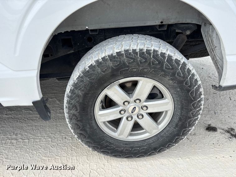 image for item YA3236 2021 Ford F150 Crew Cab pickup truck