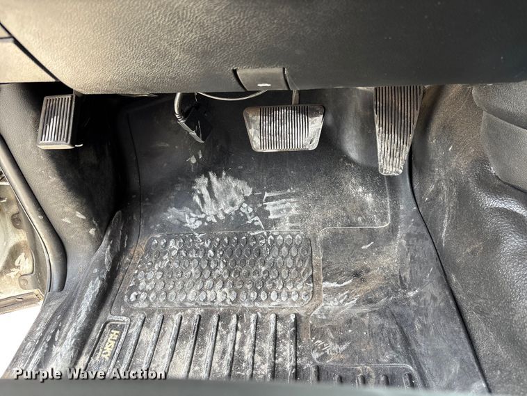 image for item YA3237 2021 RAM 1500 Ext. Cab pickup truck