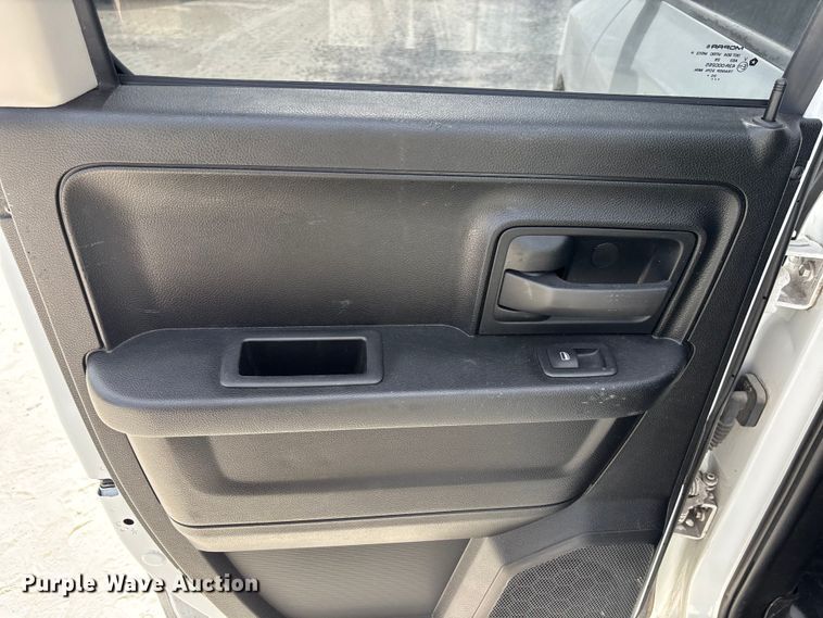 image for item YA3237 2021 RAM 1500 Ext. Cab pickup truck