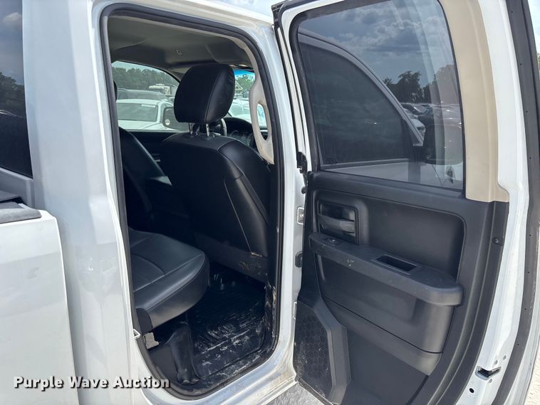 image for item YA3237 2021 RAM 1500 Ext. Cab pickup truck