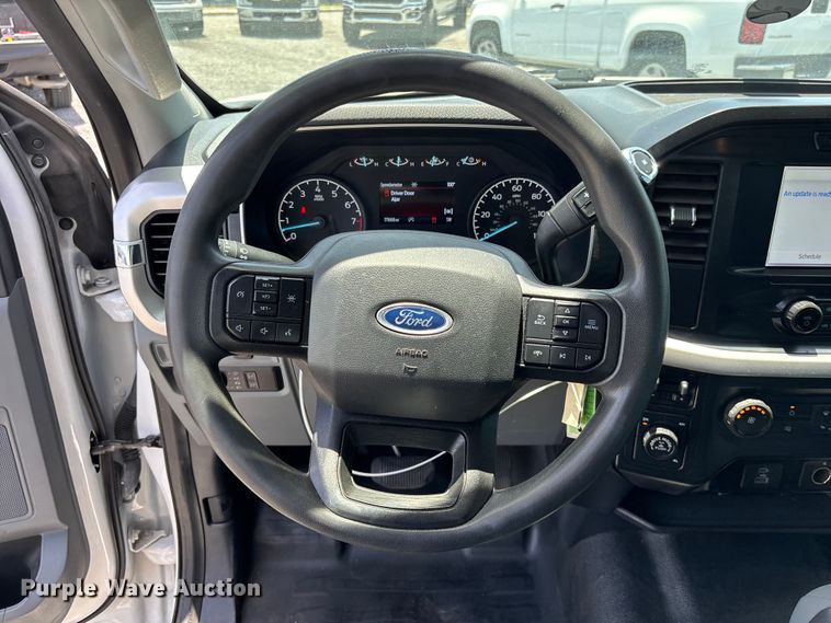image for item YA3238 2021 Ford F150 Crew Cab pickup truck