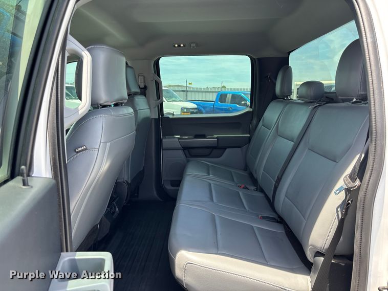 image for item YA3238 2021 Ford F150 Crew Cab pickup truck