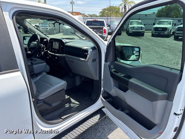 image for item YA3238 2021 Ford F150 Crew Cab pickup truck