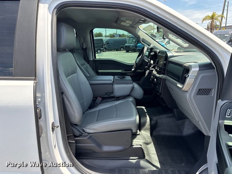 image for item YA3238 2021 Ford F150 Crew Cab pickup truck