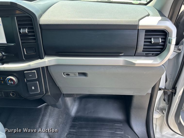image for item YA3238 2021 Ford F150 Crew Cab pickup truck