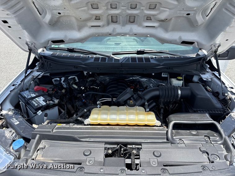 image for item YA3238 2021 Ford F150 Crew Cab pickup truck