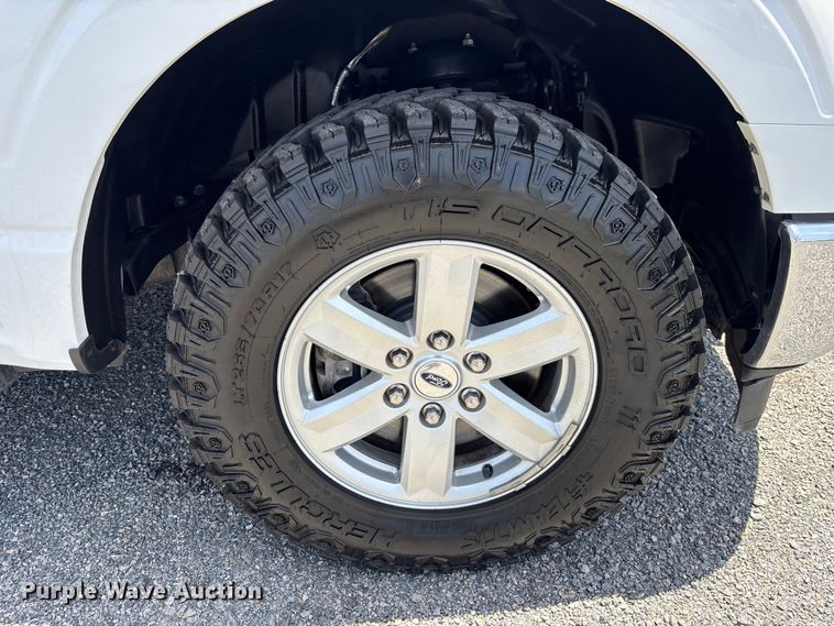 image for item YA3238 2021 Ford F150 Crew Cab pickup truck