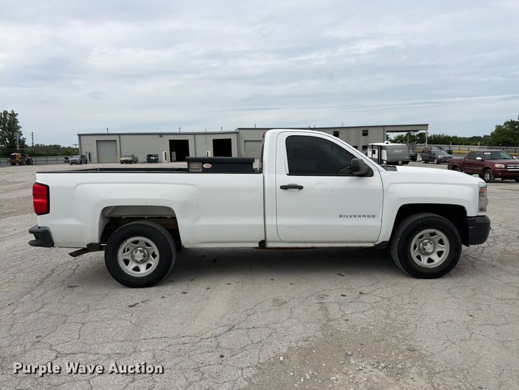 image for item YA3288 2016 Chevrolet Silverado 1500 pickup truck