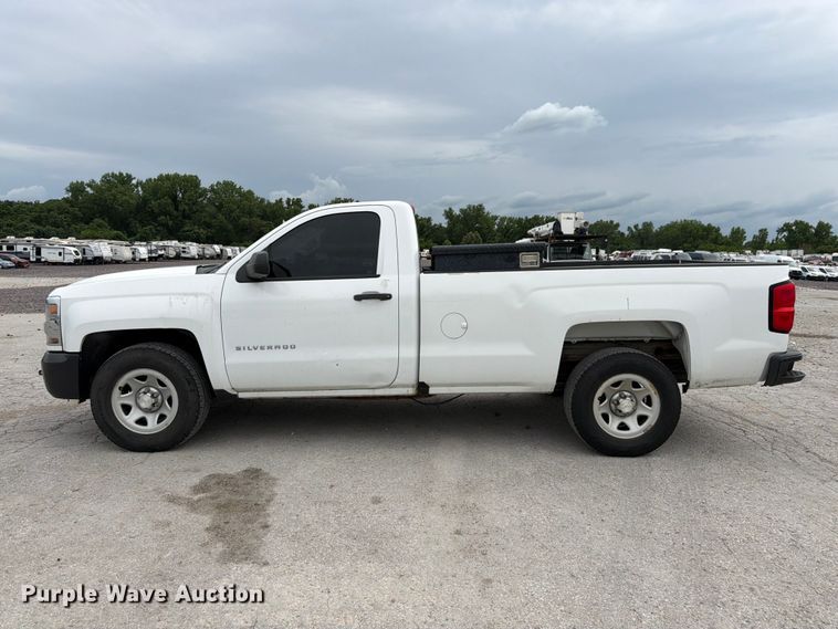 image for item YA3288 2016 Chevrolet Silverado 1500 pickup truck
