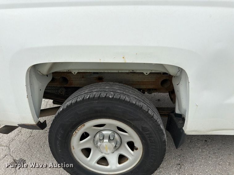 image for item YA3288 2016 Chevrolet Silverado 1500 pickup truck