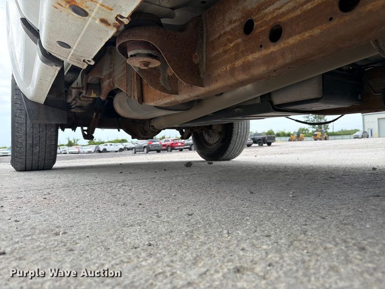 image for item YA3288 2016 Chevrolet Silverado 1500 pickup truck