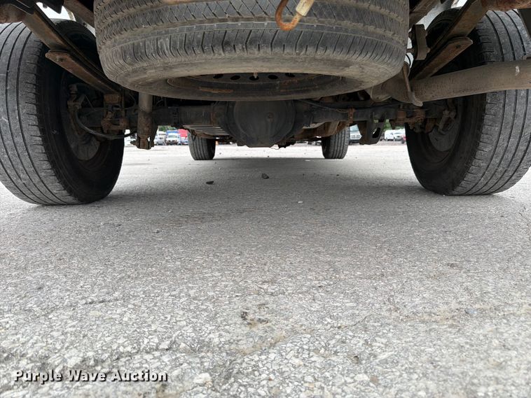 image for item YA3288 2016 Chevrolet Silverado 1500 pickup truck