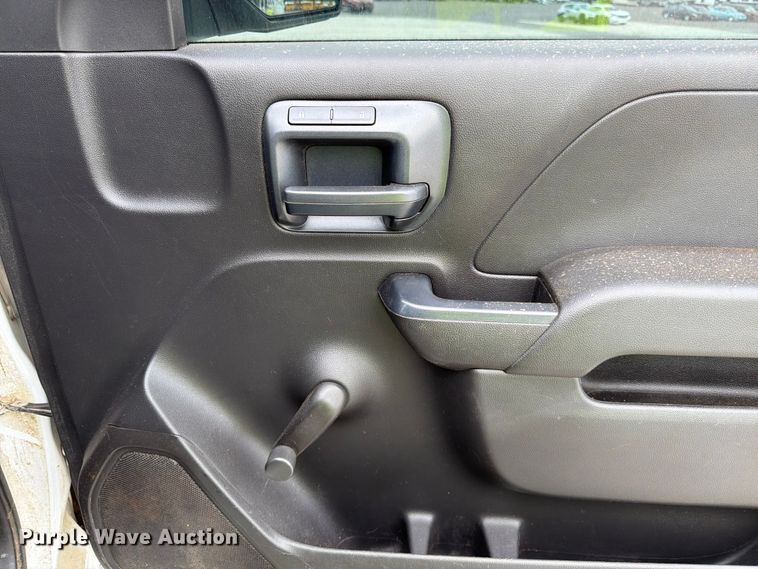 image for item YA3288 2016 Chevrolet Silverado 1500 pickup truck