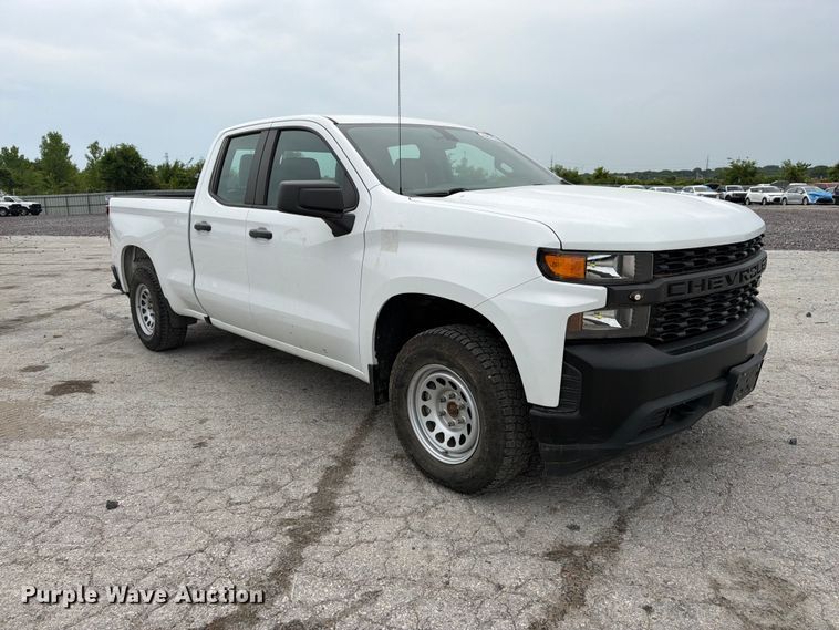image for item YA3290 2022 Chevrolet Silverado 1500 Ext. Cab pickup truck