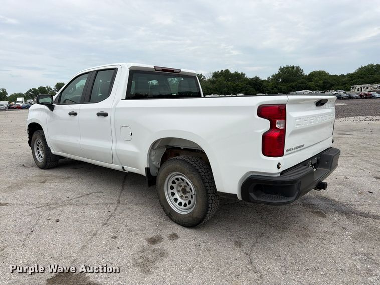 image for item YA3290 2022 Chevrolet Silverado 1500 Ext. Cab pickup truck