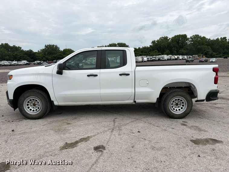 image for item YA3290 2022 Chevrolet Silverado 1500 Ext. Cab pickup truck