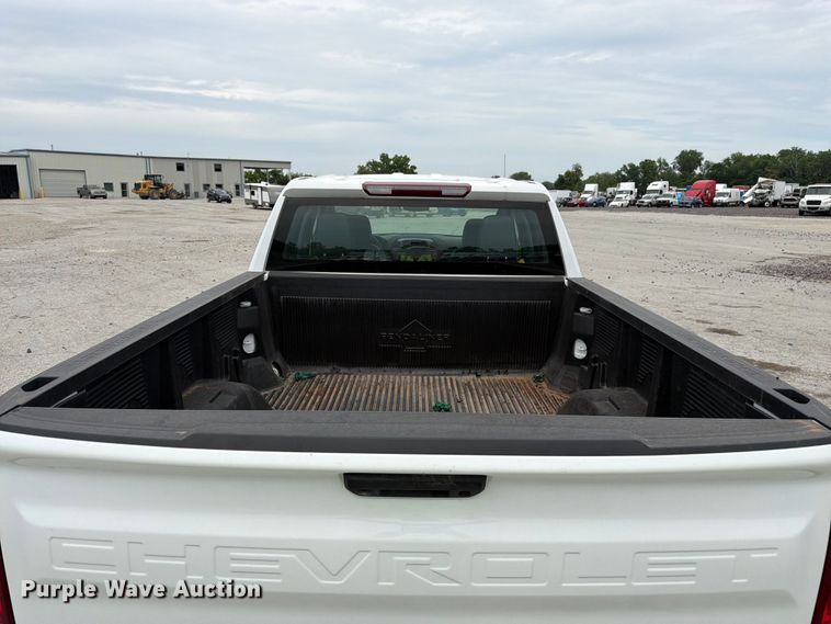 image for item YA3290 2022 Chevrolet Silverado 1500 Ext. Cab pickup truck
