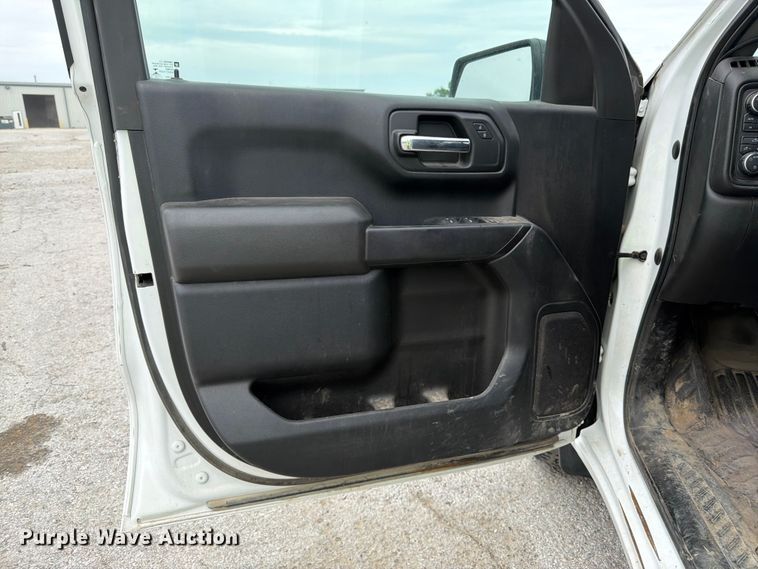 image for item YA3290 2022 Chevrolet Silverado 1500 Ext. Cab pickup truck