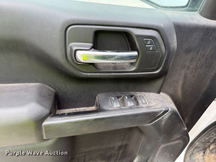 image for item YA3290 2022 Chevrolet Silverado 1500 Ext. Cab pickup truck
